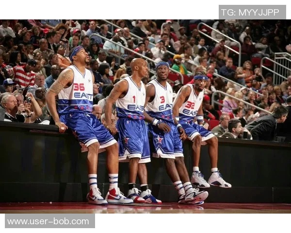 霍华德称赞拉希德华莱士与鲨鱼技术高超并称帕金斯防守能力出众