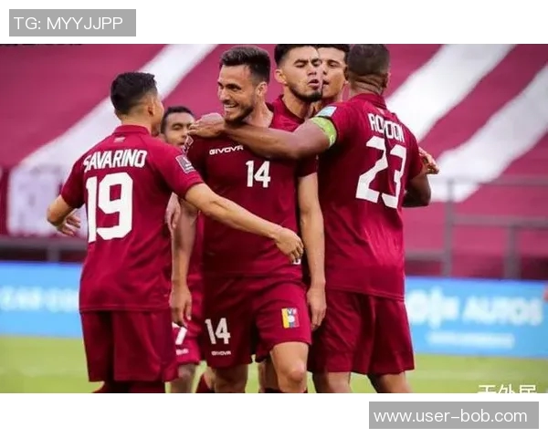 巴拉圭右路传中破门日本再次落后于对手的尴尬局面